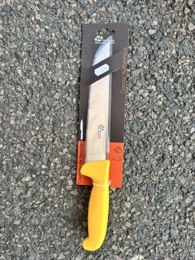 Couteau de boucher de la marque Pradel Excellence à Montbrison, proximité de Saint-Étienne, Boutique Guillet