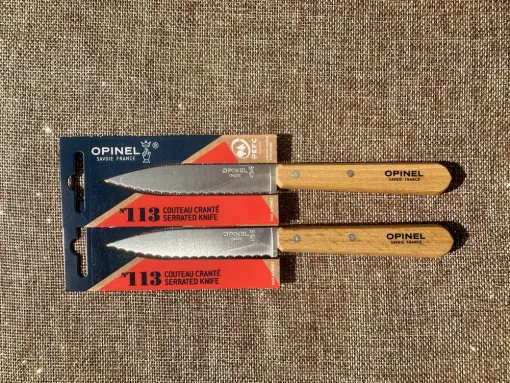 Couteau cranté Opinel numéro 113 à Veauche, proximité de Saint-Étienne, Boutique Guillet