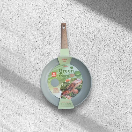 Poêle en céramique 28 cm à Veauche, proximité de Saint-Étienne, Boutique Guillet